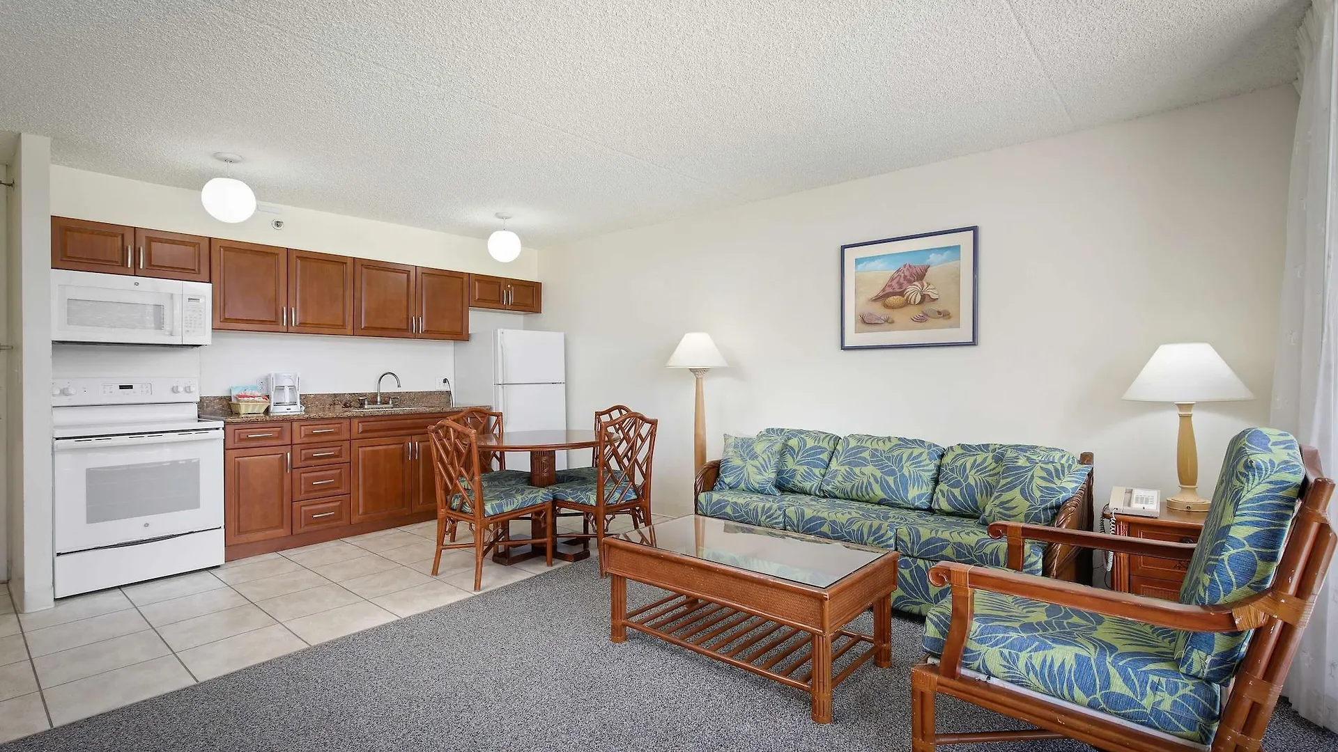 ***  Aparthotel Aston At The Waikiki Banyan Honolulu Estados Unidos