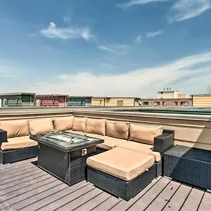 Abode With Rooftop Deck And Views Holiday home